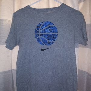 Little Boys Size Large Nike Shirt